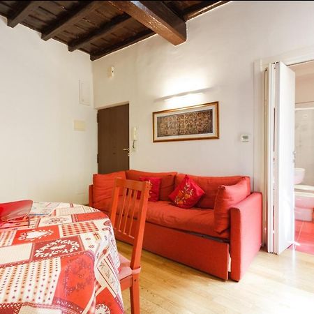 Piazza Navona Apartment โรม ภายนอก รูปภาพ